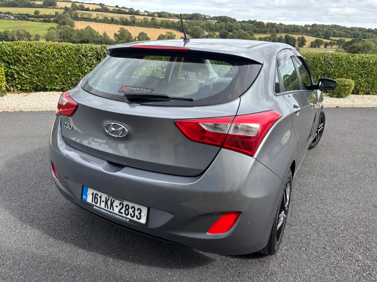 2016 Hyundai i30 Petrol Automatic 5Dr H/B 114KMS - Image 3