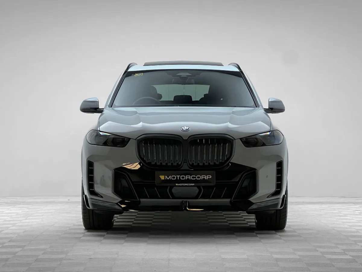 BMW X5 50E M SPORT XDRIVE *PAN ROOF* - Image 2