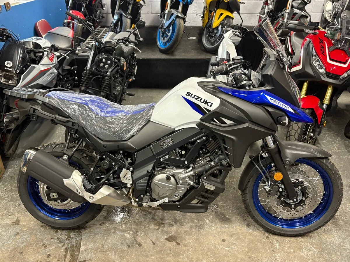 2025 SUZUKI DL650 NEW!!! - Image 1