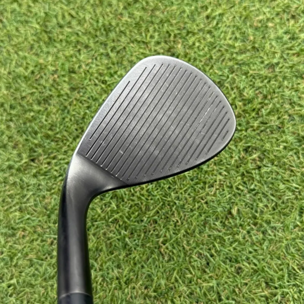 CLEVELAND CBX FULL-FACE WEDGE LW 64°.10 / WEDGE - Image 3