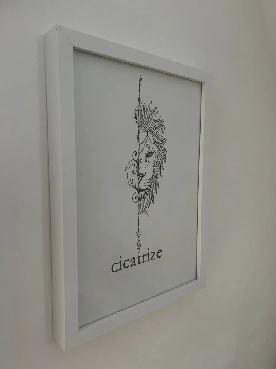 Fine Line Art-piece