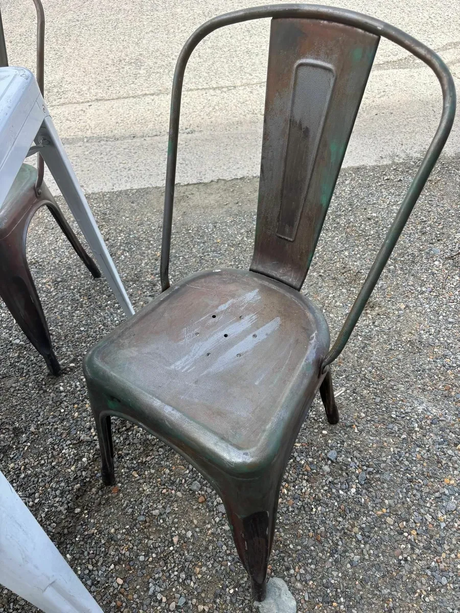 tollix style chairs and table  €100 - Image 2