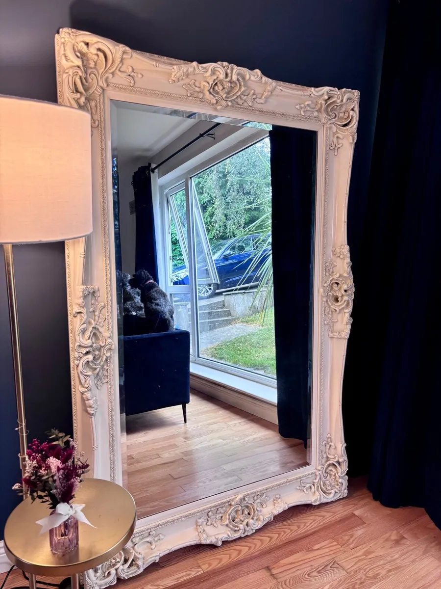 Mirror - Image 1