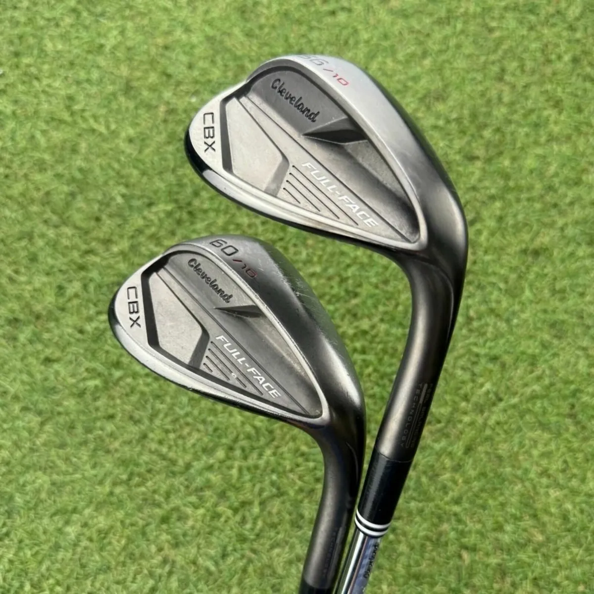 CLEVELAND CBX FULL-FACE WEDGES SW 56° & LW 60° - Image 2