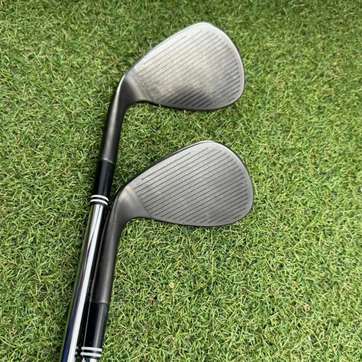 CLEVELAND CBX FULL-FACE WEDGES SW 56° & LW 60° - Image 3