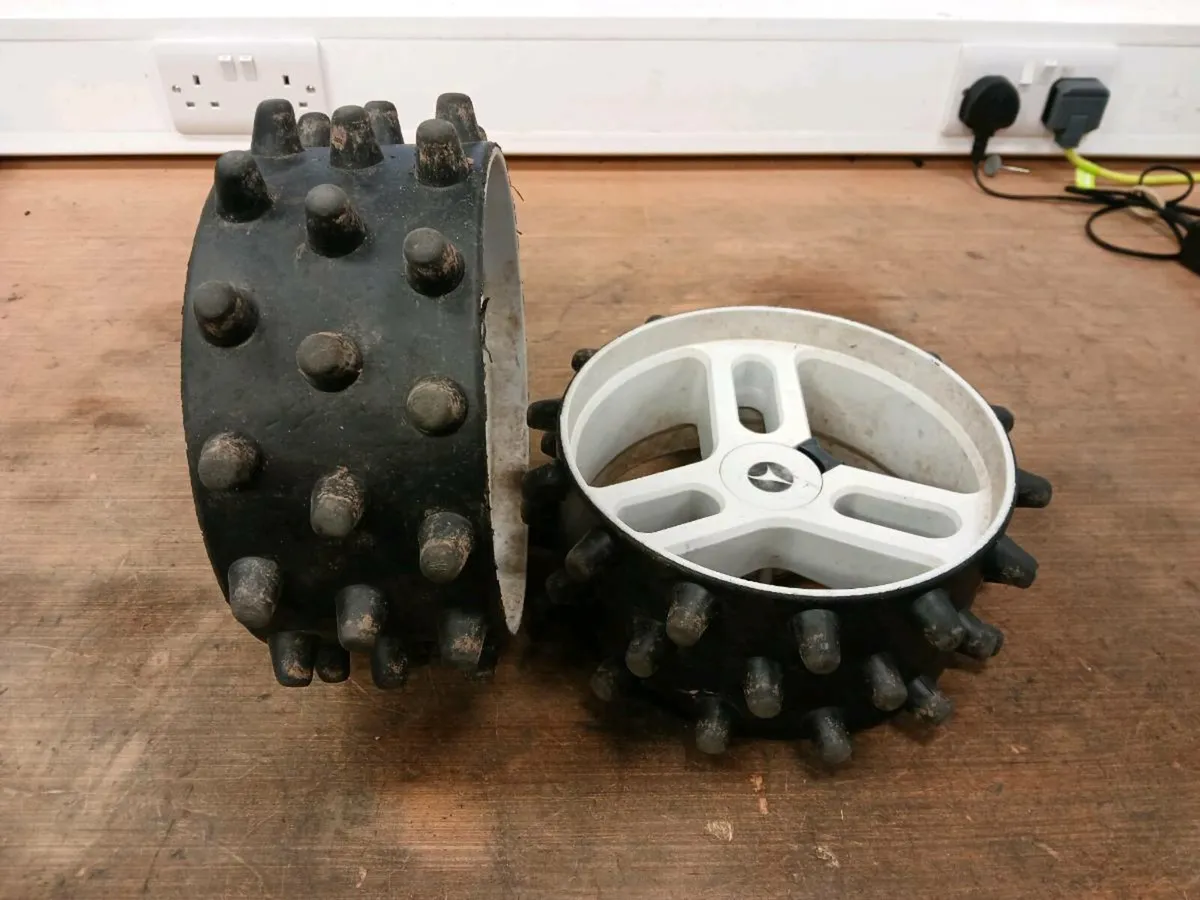 Motocaddy winter wheels at Golf Concepts - Image 1