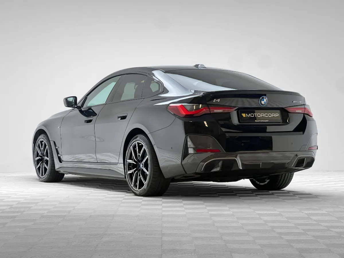 BMW i4 40 M SPORT EDRIVE - Image 4