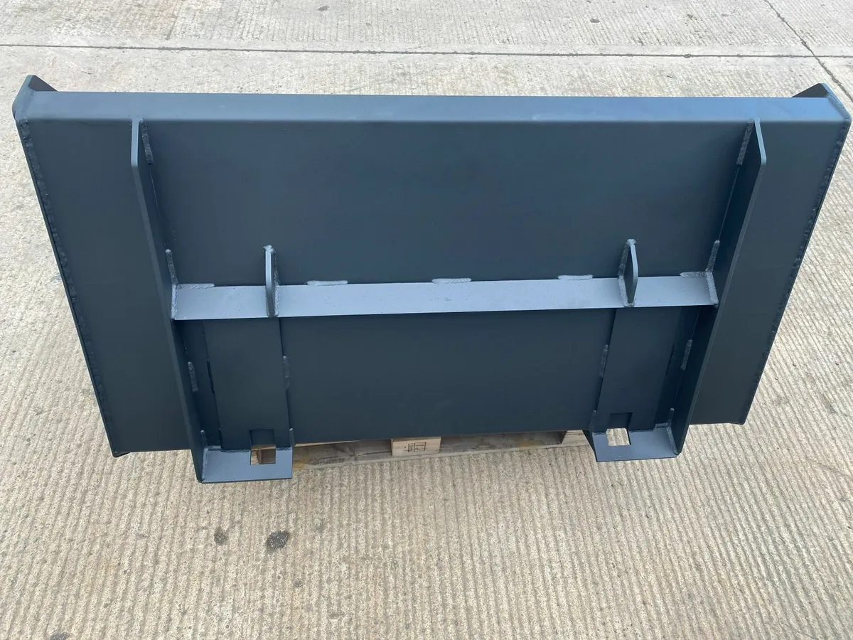 Loader Buckets and Skid Steer Buckets - Image 4
