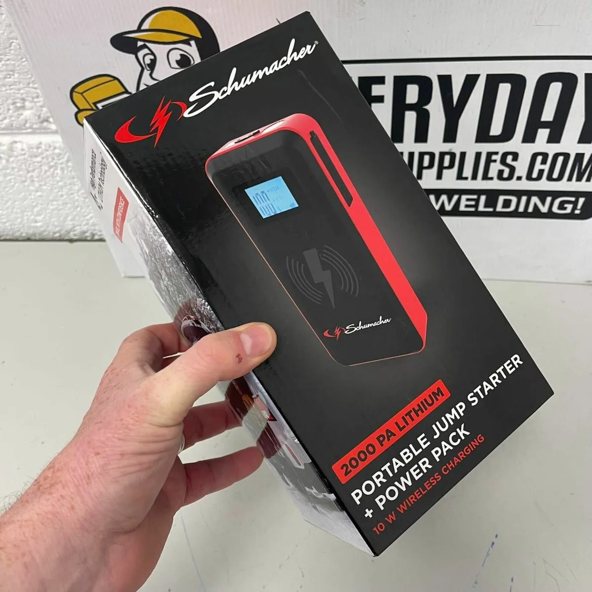 Schumacher® SL474 12V Lithium Booster Power Bank - Image 3