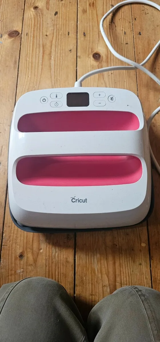 Heat press - Image 1