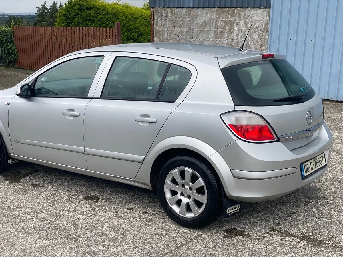 Opel Astra 1,4 club quick sale - Image 2
