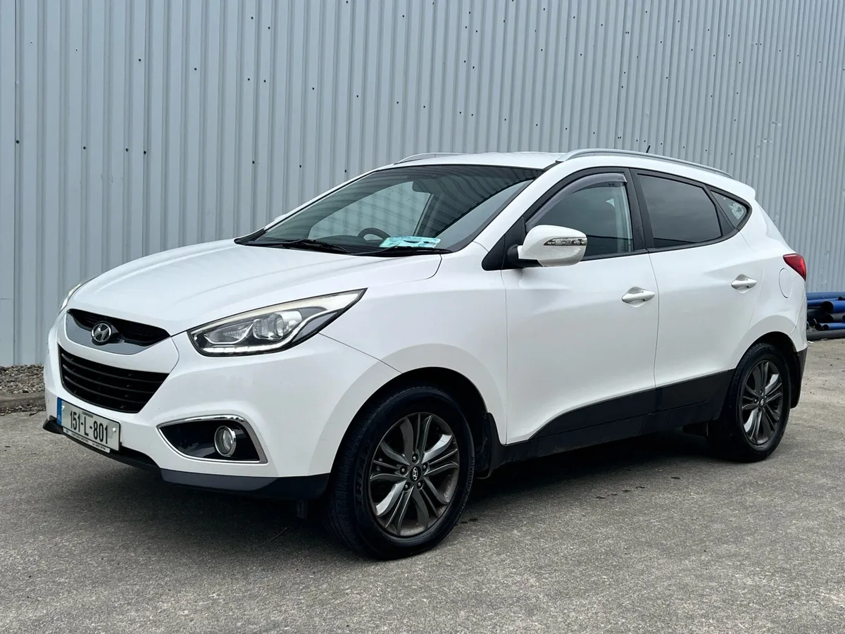 Hyundai Ix35 commercial 2015 - Image 1
