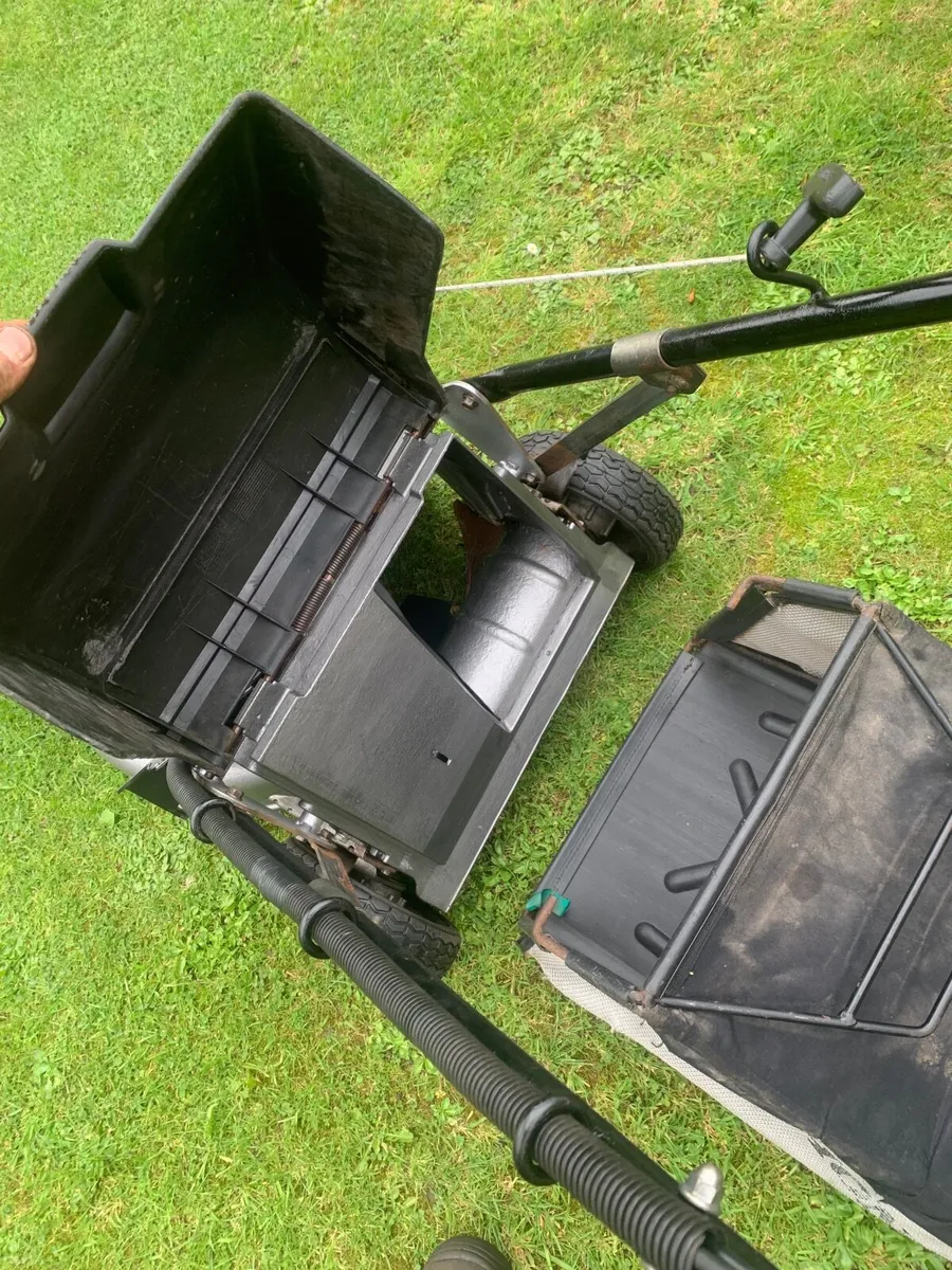 Lawnmower - Image 4