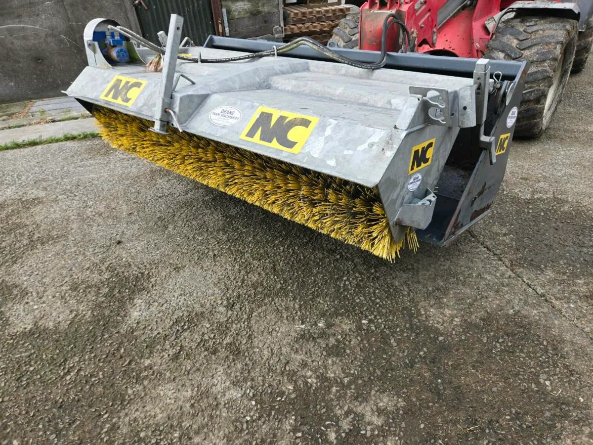 2021 NC Bucket Brush - Image 1