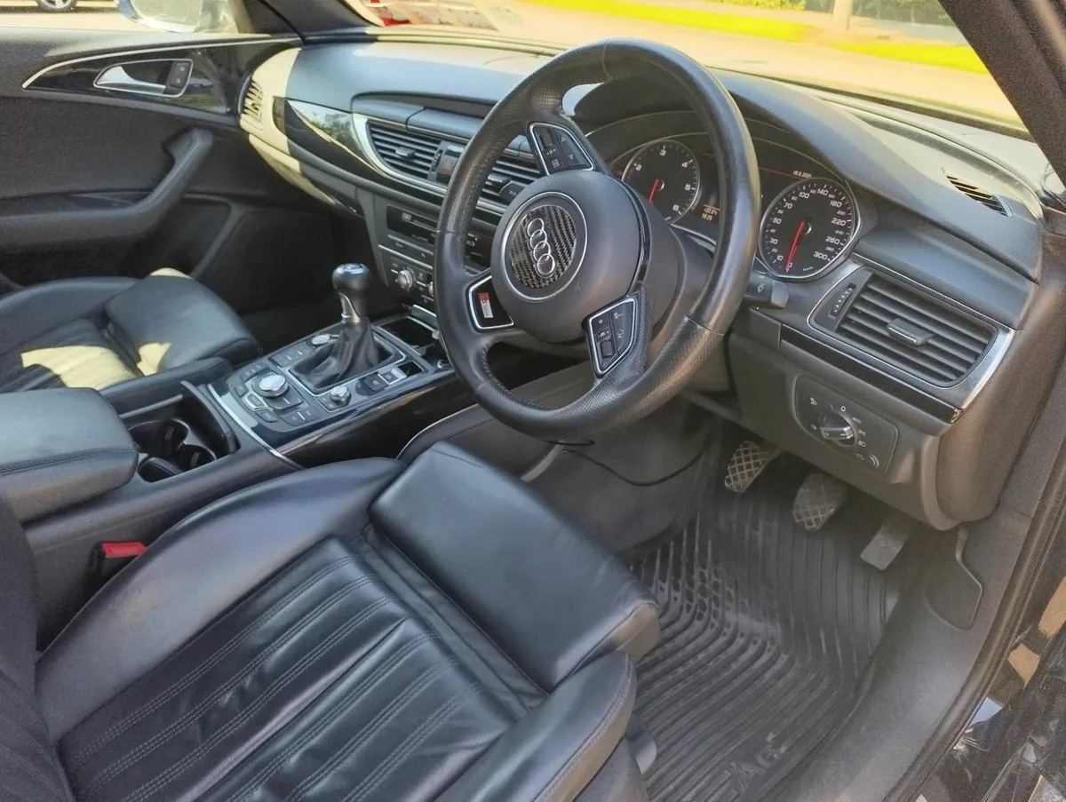 Audi A6 2013 - Image 1