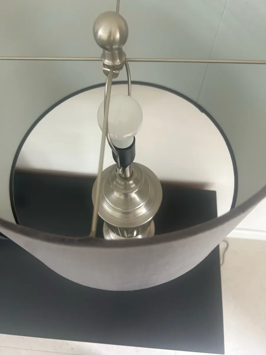 Silver lamp with grey velvet shade - Image 4
