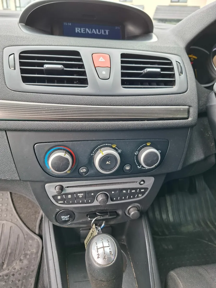 Renault Megane 2011 - Image 4