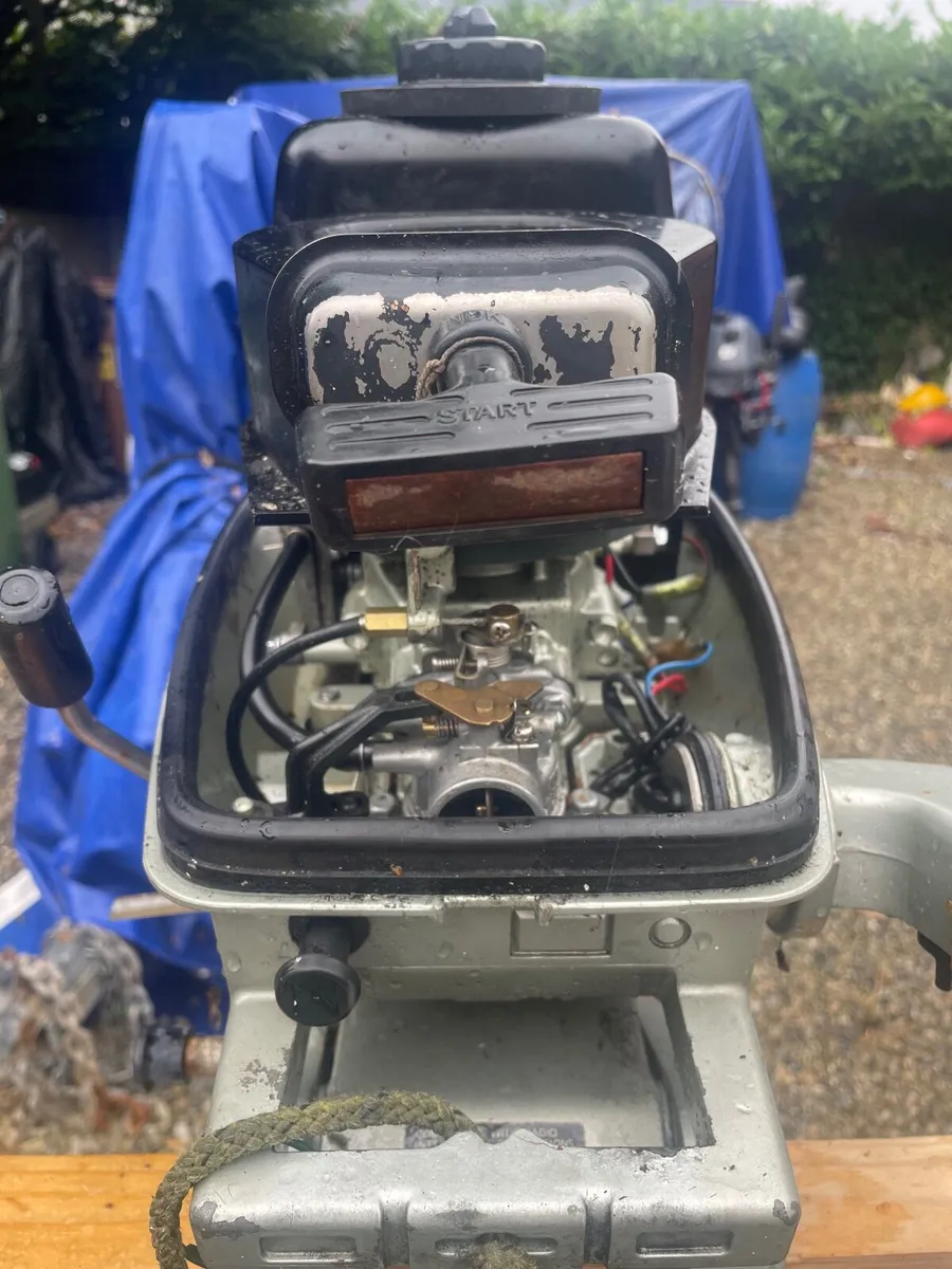 Suzuki 4hp 2 stroke Outboard engine - Image 4