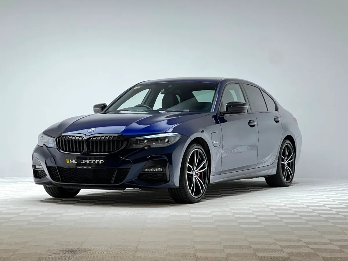 BMW 3-Series 330E M SPORT PRO EDITION - Image 3