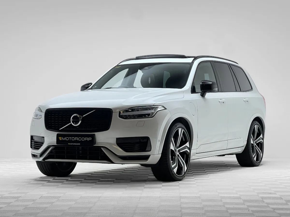 Volvo XC90 ULTRA DARK T8 RECHARGE 2.0 PHEV - Image 3