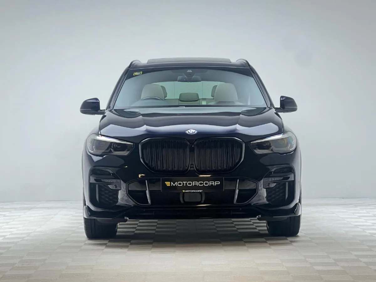 BMW X5 45E M SPORT XDRIVE *PAN ROOF* - Image 2