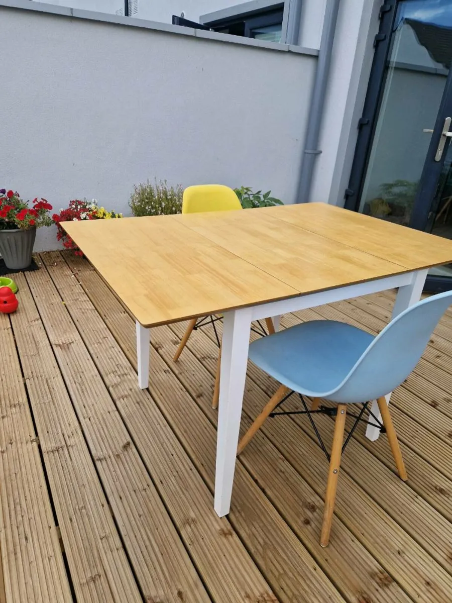 Kitchen table - Image 2