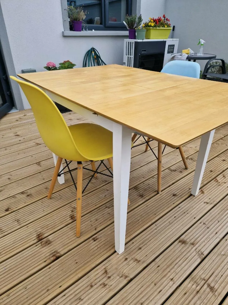 Kitchen table - Image 3