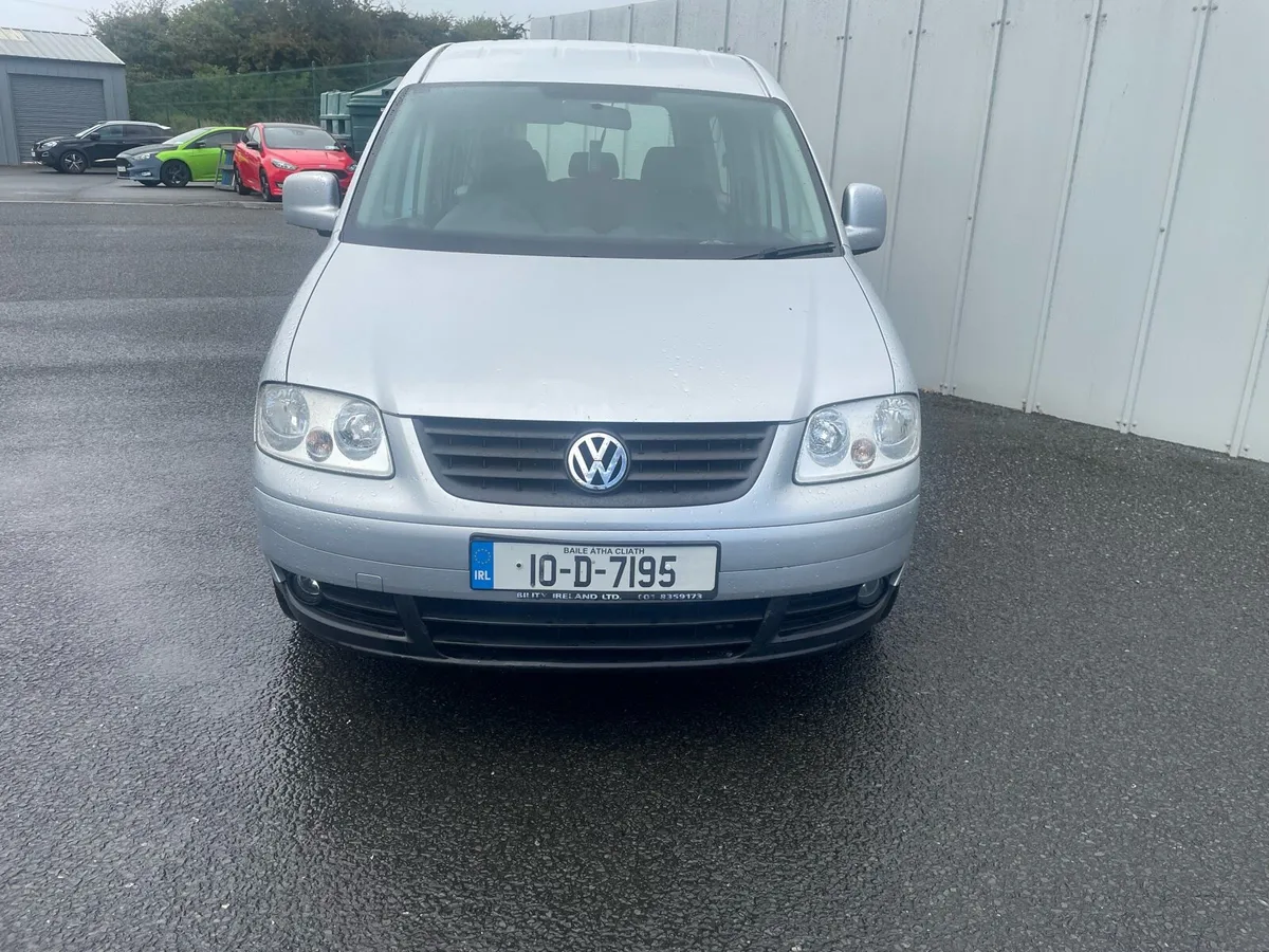 Volkswagen caddy max life - Image 3