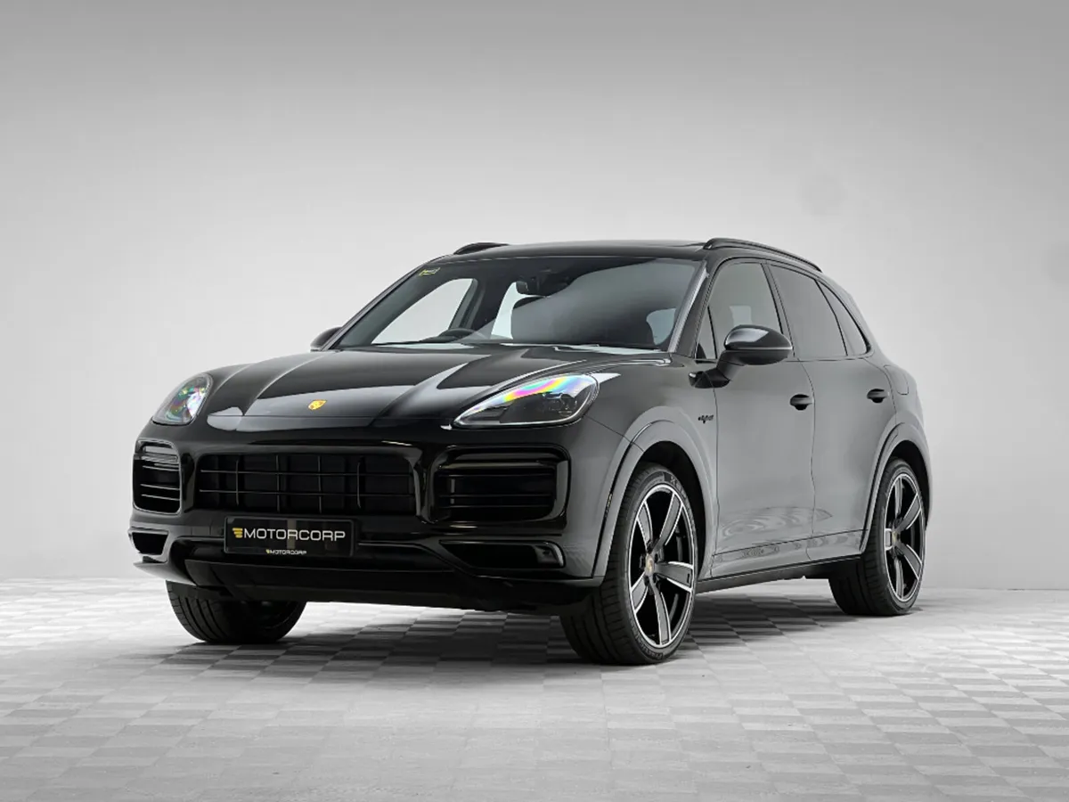 Porsche Cayenne PLATINUM EDITION 3.0 V6 - Image 3