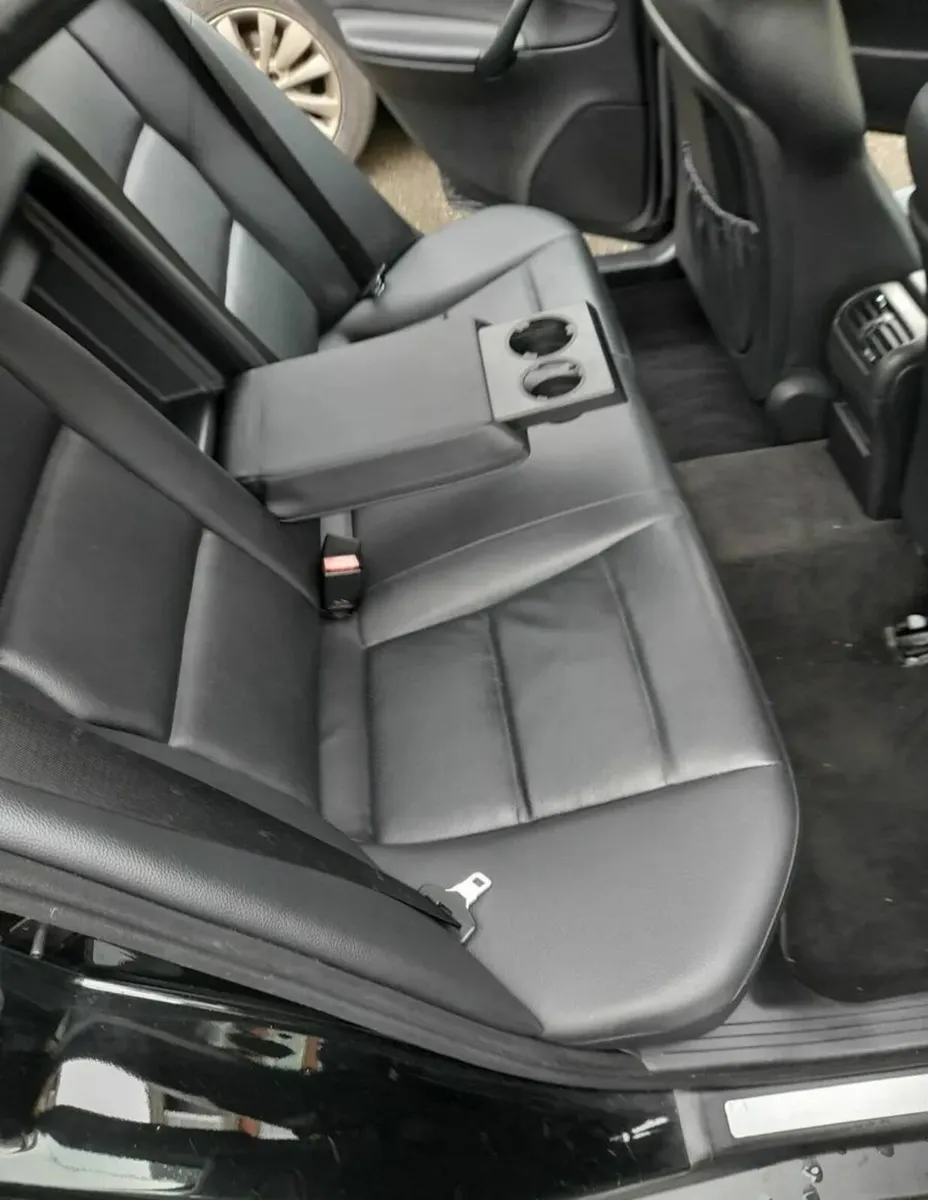 €1450 Black Mercedes Benz (Wedding Car Transport). - Image 4