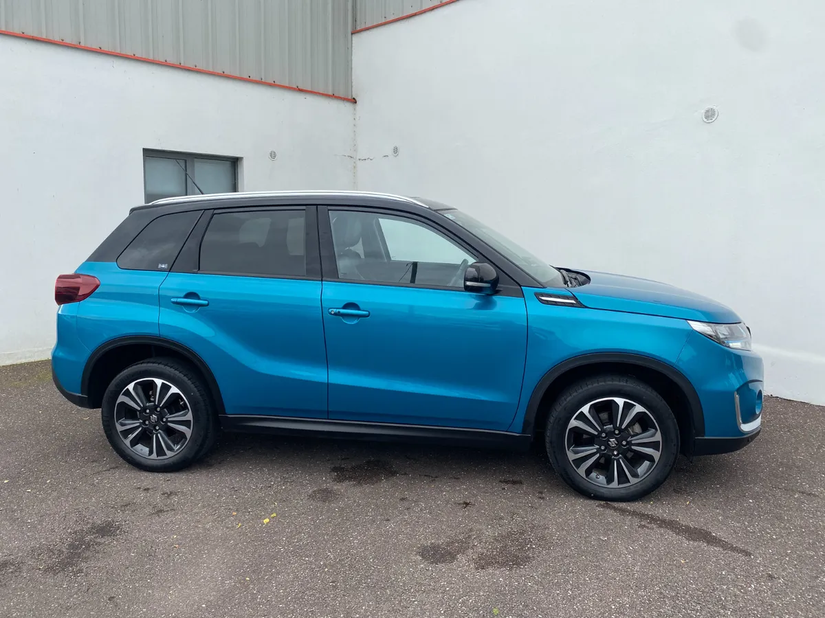 Suzuki Vitara 2022 SZ5 AUTOMATIC. - Image 3
