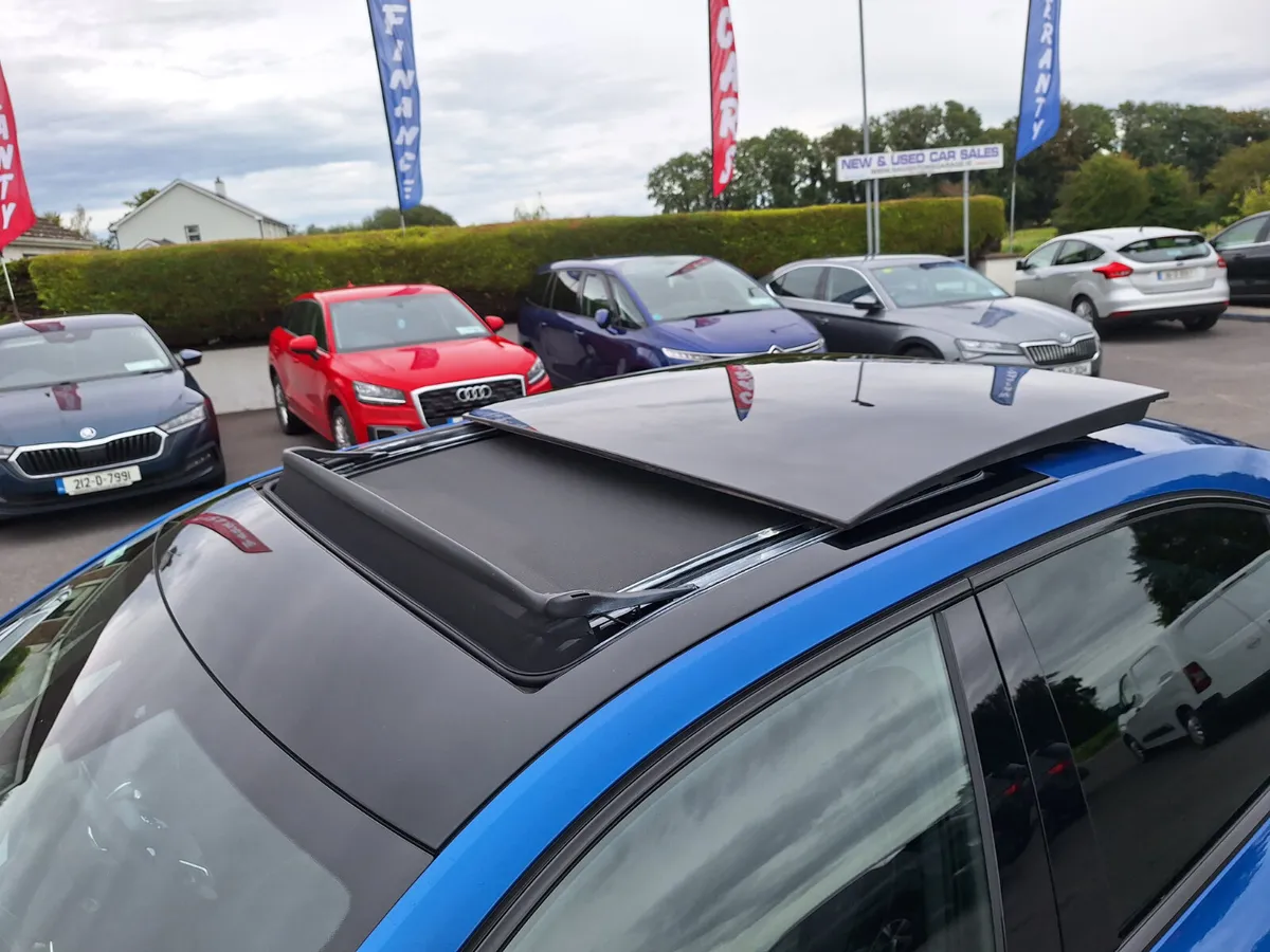 *DEPOSIT TAKEN*Superb Sportline *Top Spec/Sunroof - Image 4