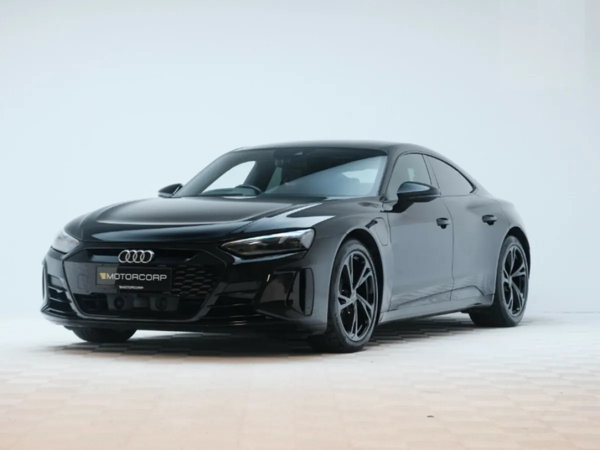 Audi e-tron GT GT QUATTRO - Image 3