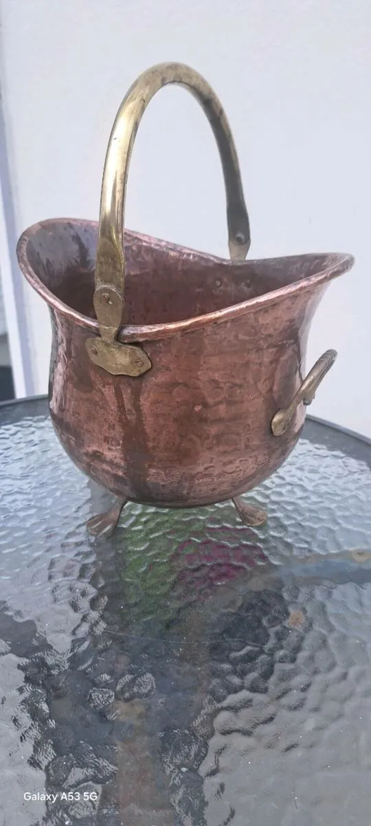 Small  copper  coal bin - Image 1