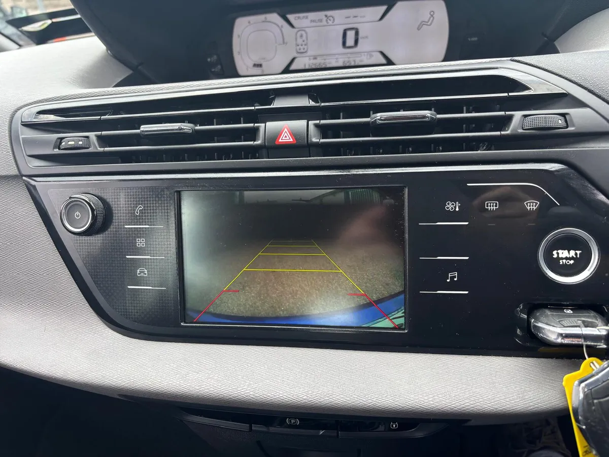Citroen Grand C4 Picasso 2018  hdi  7  seater - Image 4