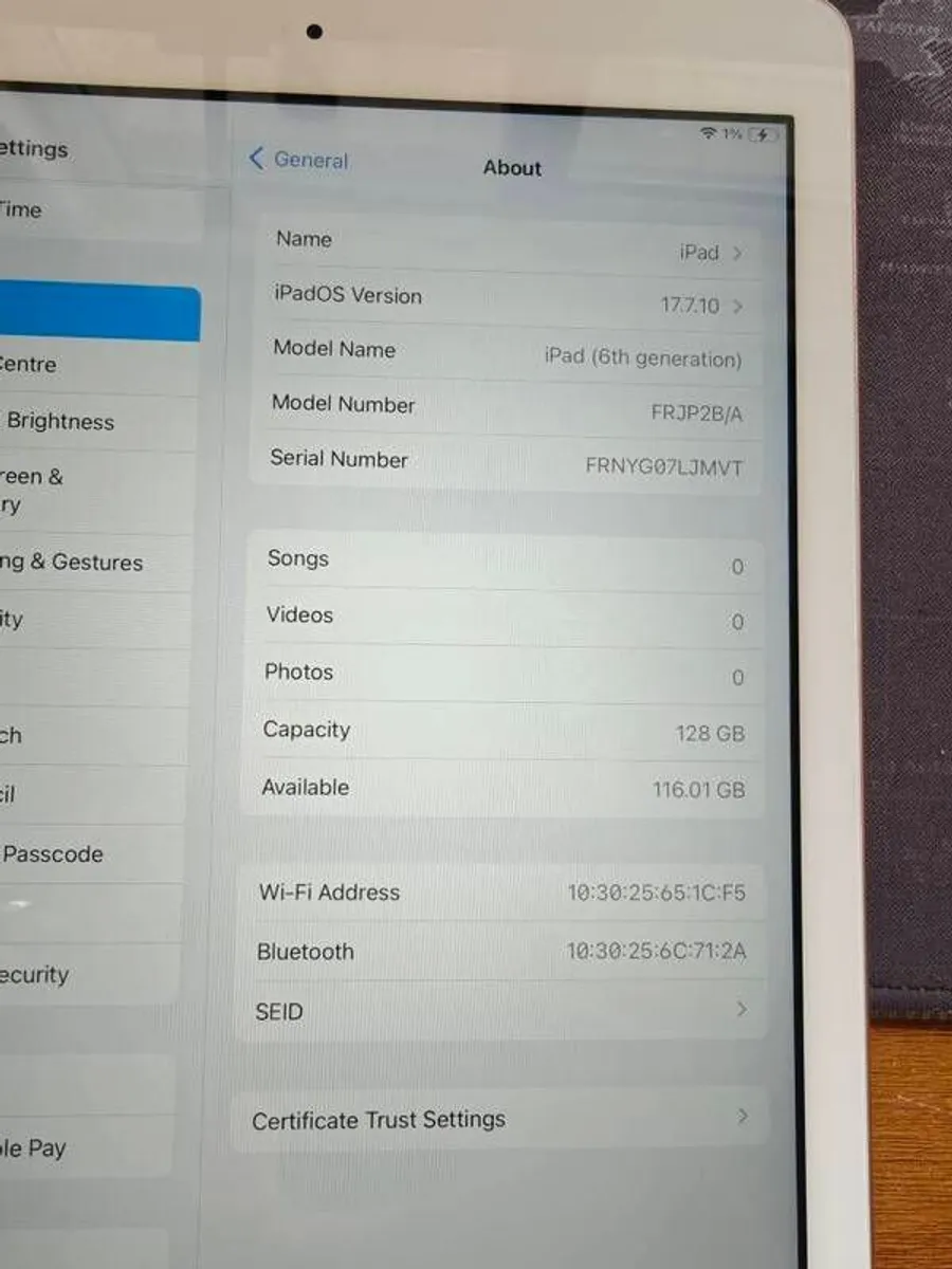 Apple iPad 9.7" 6th Gen 128 Rose Gold Faulty!! - Image 3