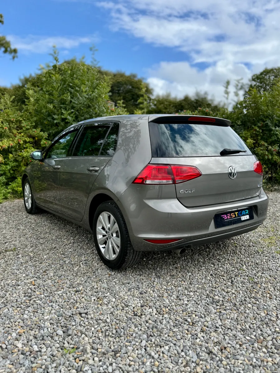 2016 Volkswagen Golf 1.6 TDI 110HP Trendline - Image 4