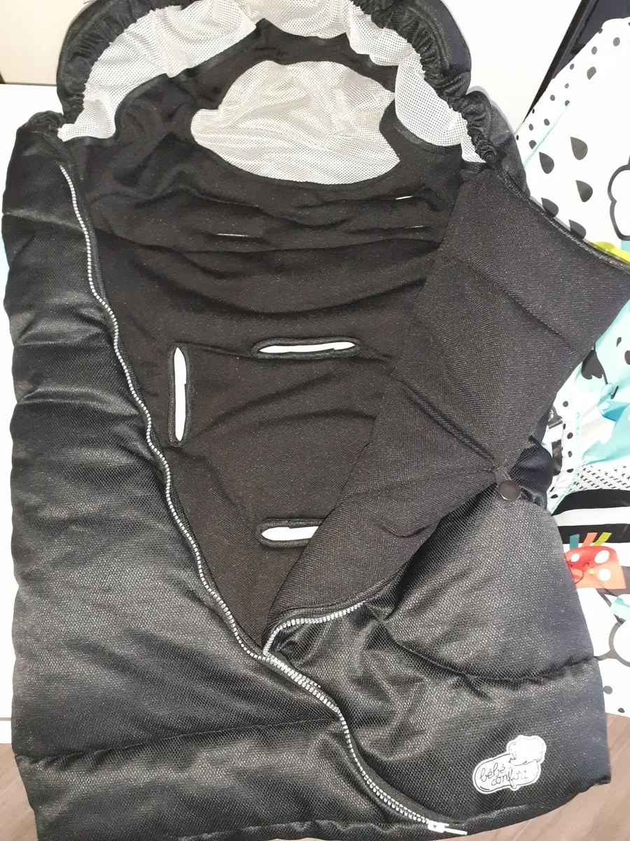 Extra warm deluxe footmuff for buggy - Image 2