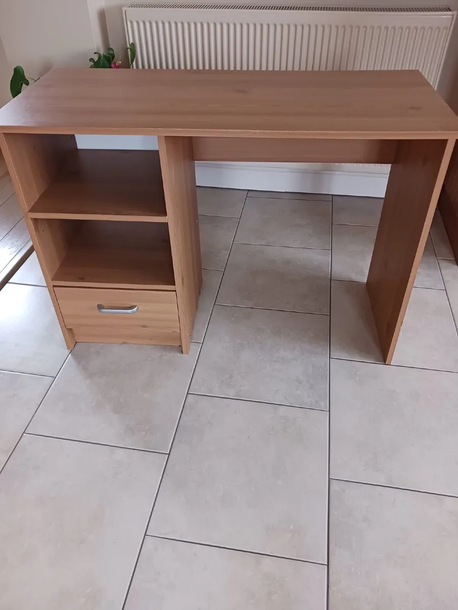 Desk - Image 1
