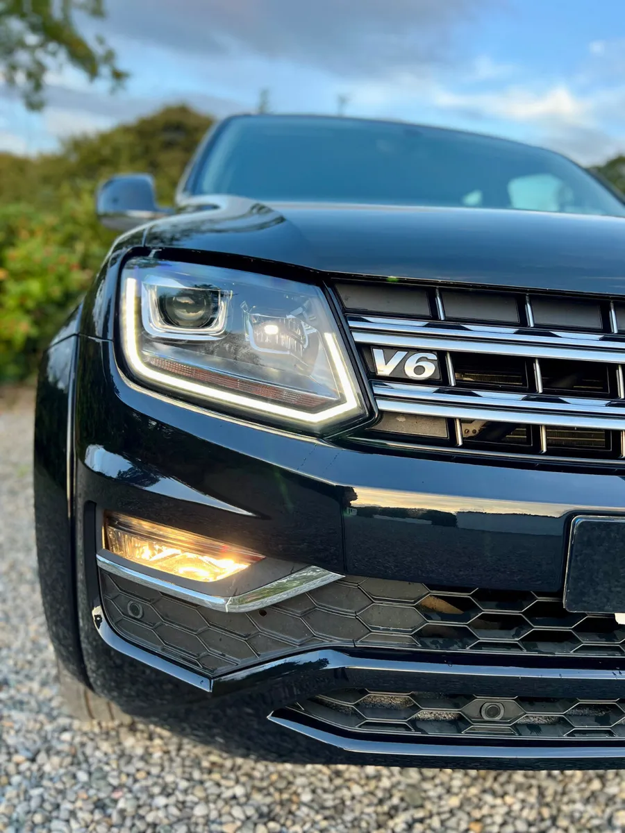 2017 Volkswagen Amarok 3.0V6TDI 224hp Dsg 4 Motion - Image 4