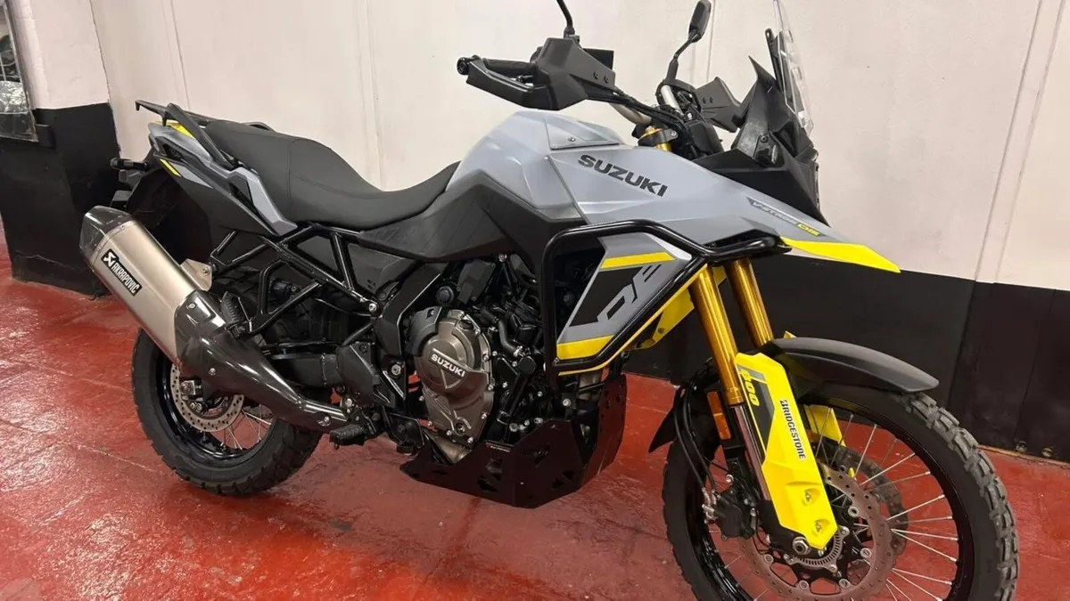 Suzuki DL800 - Image 1