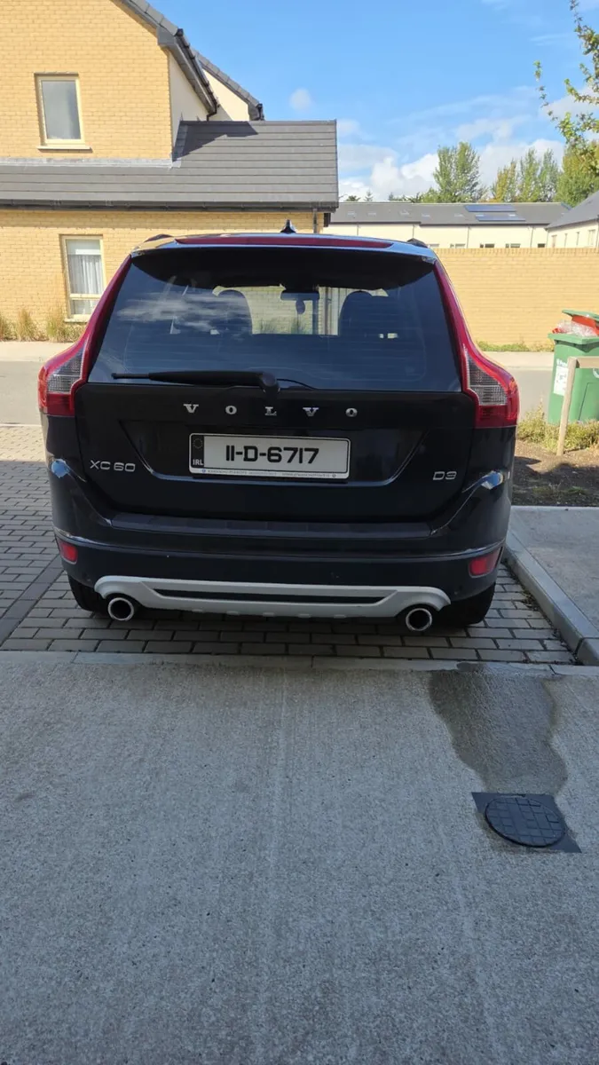 Volvo xc60 automatic - Image 2