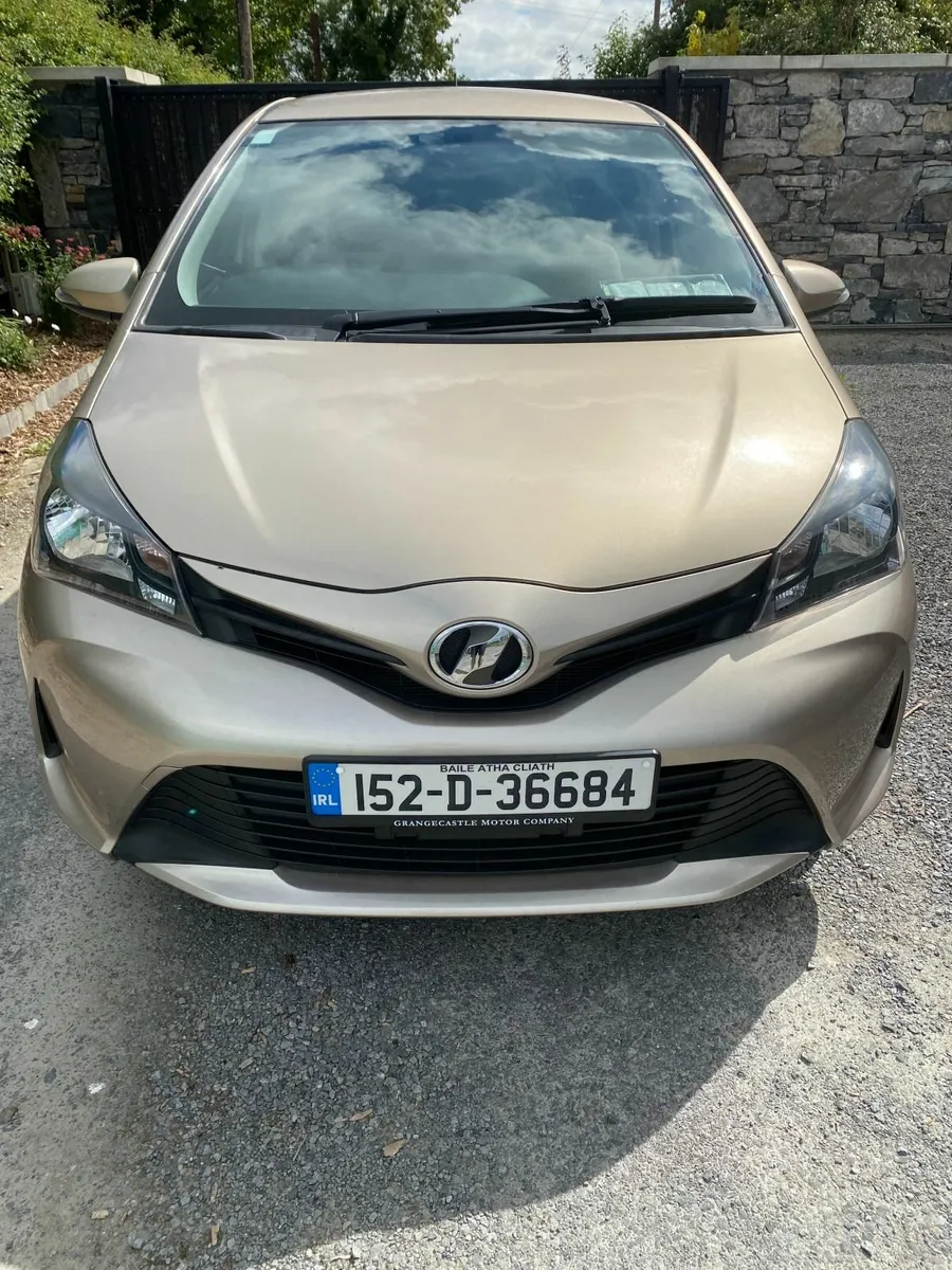 Toyota Vitz 2015 - Image 3