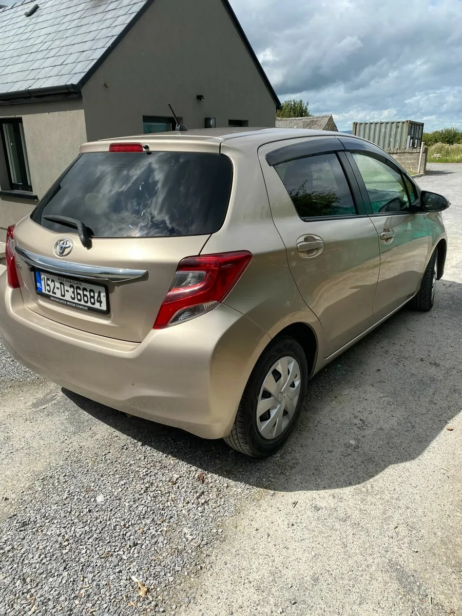 Toyota Vitz 2015 - Image 4