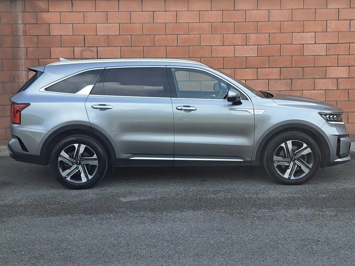 Kia Sorento Automatic 4 Wheel Drive K3 Model With - Image 4