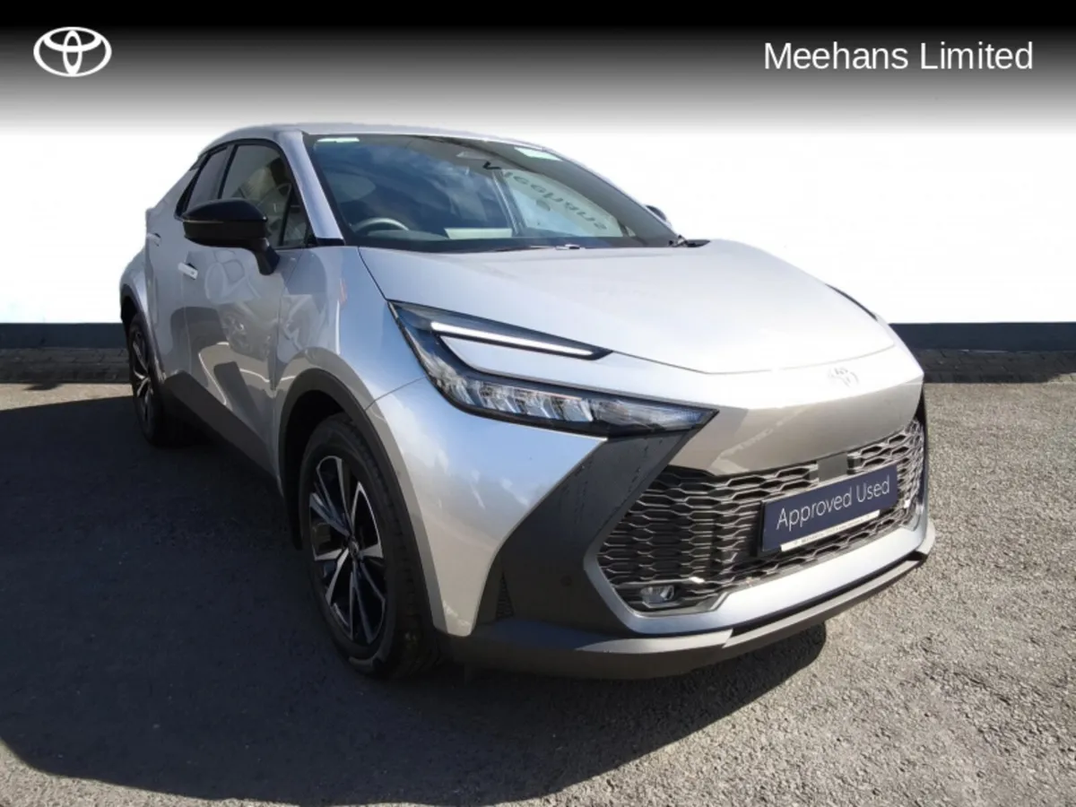 Toyota C-HR C-HR Plug-in Hybrid - Image 1