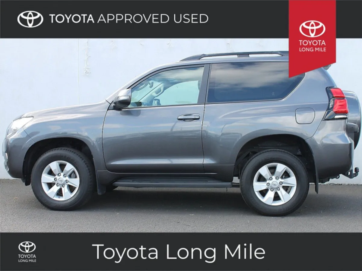 Toyota Land Cruiser 2.8 SWB Commercial With Leathe - Image 4