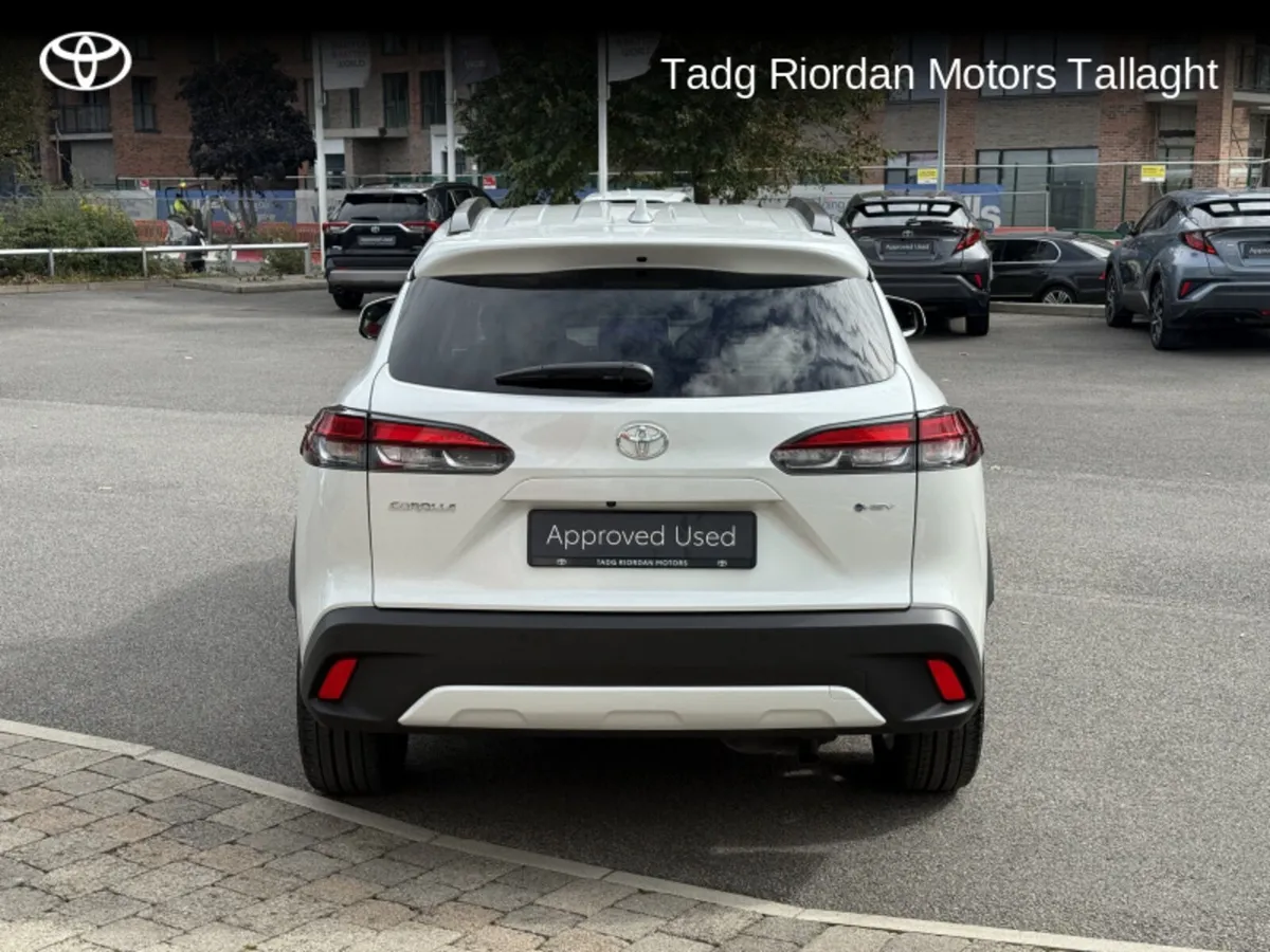 Toyota Corolla Cross 1.8 SPORT - Image 4
