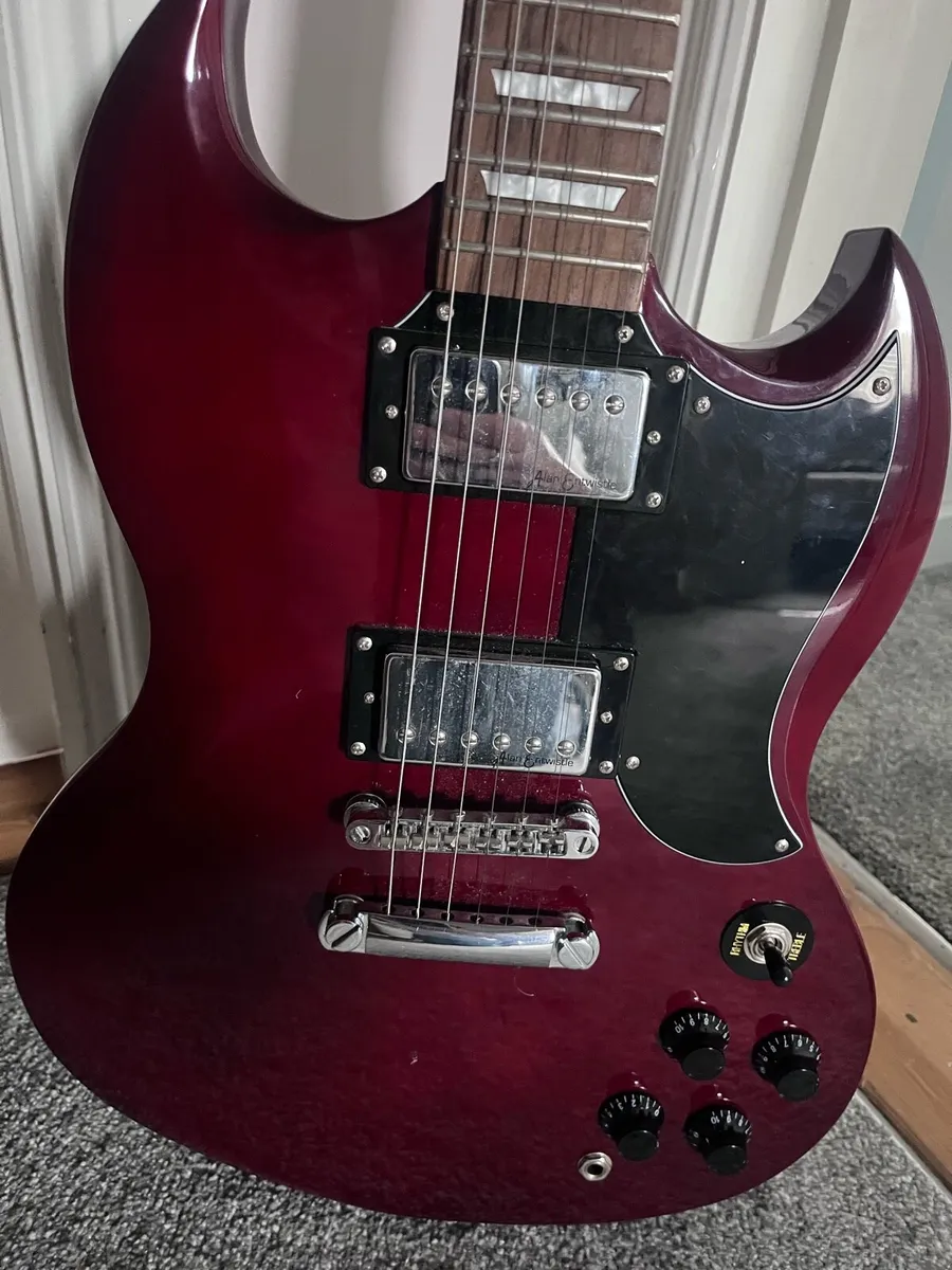 Guitar - Image 2