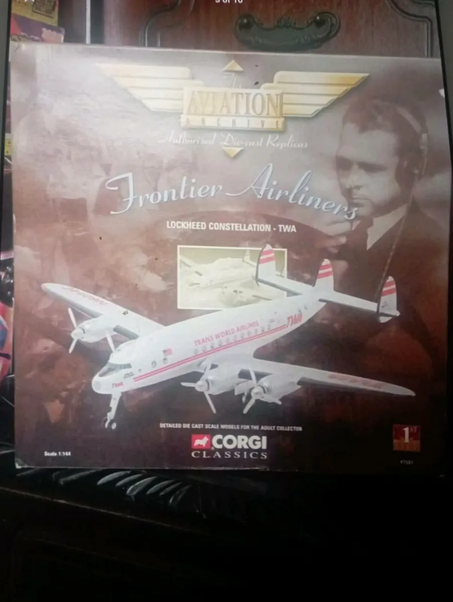 CLASSIC CORGI AVIATON AUTHIRISED  . - Image 3